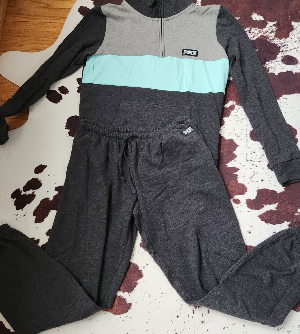 Charcoal and mint green Victoria Secret Pink sweatshirt and sweatpants S